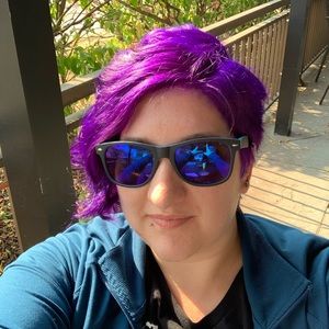 Meet your Posher, Marguerits